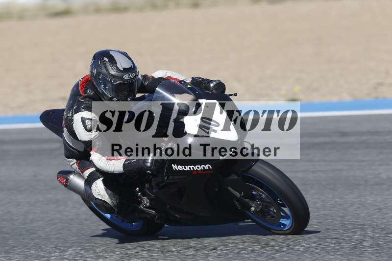 /01 26.-28.01.2024 Moto Center Thun Jerez/Gruppe gruen-green/40